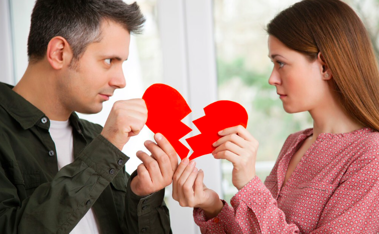 东莞离婚如何申请财产保全冻结对方账户